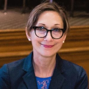 Meet your Posher, Carrie